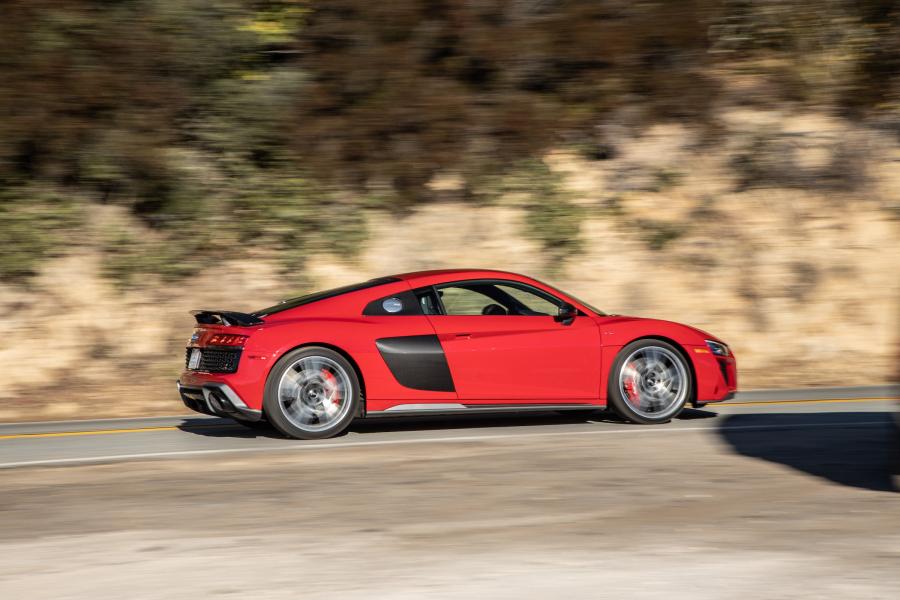  Audi R8 V10 Performance 2019 года  (NA) (фото 12 из 62)